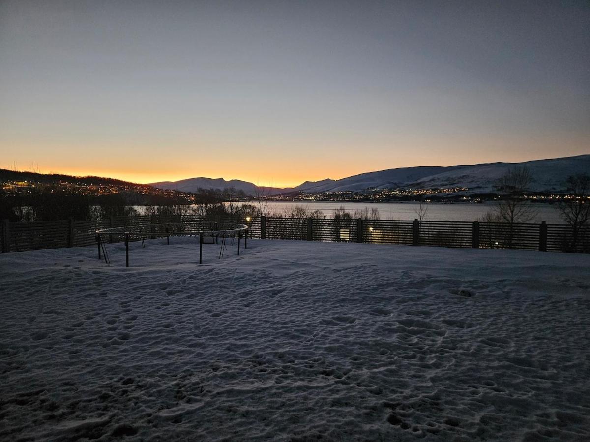 Tromso, Hamnaアパートメント エクステリア 写真